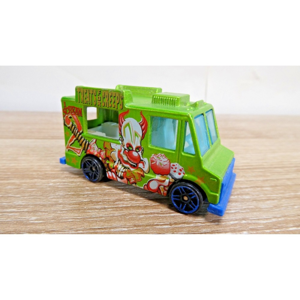 Hot Wheels Treats For Creeps I Scream Truck 1983/Malaysia -LOOSE